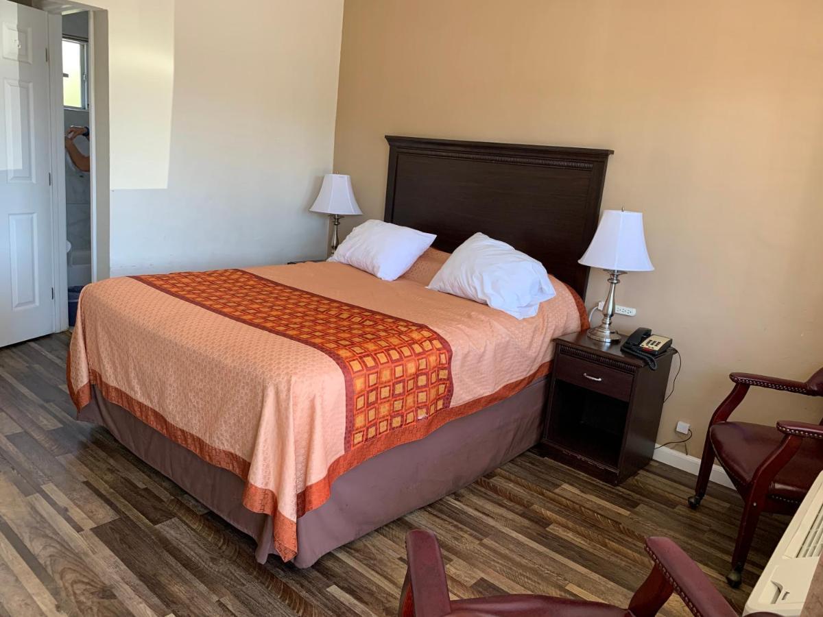 Redwood Inn Santa Rosa Dış mekan fotoğraf