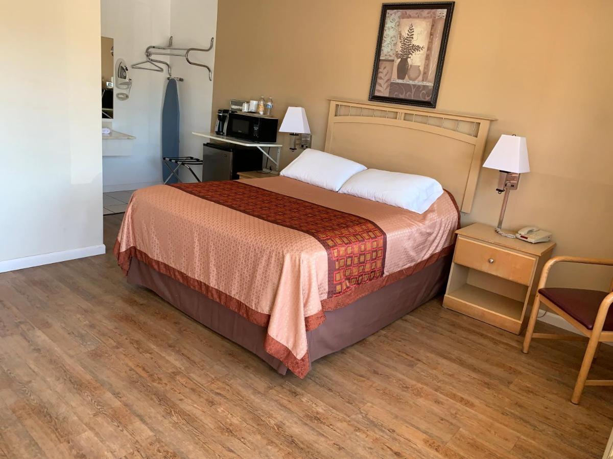 Redwood Inn Santa Rosa Dış mekan fotoğraf