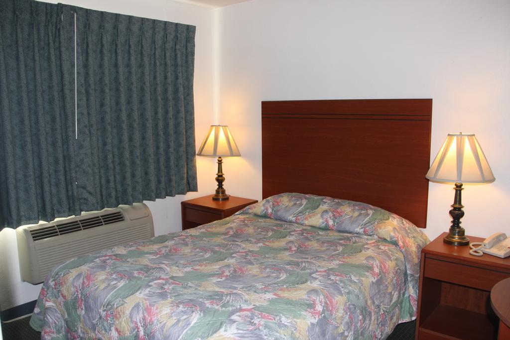 Redwood Inn Santa Rosa Oda fotoğraf