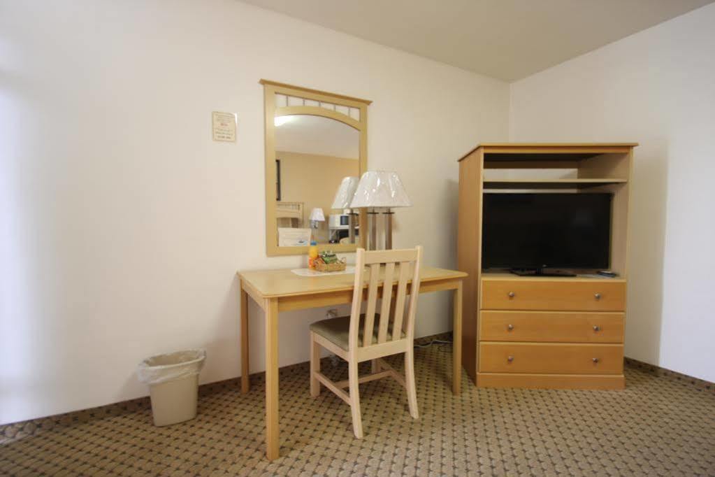 Redwood Inn Santa Rosa Dış mekan fotoğraf